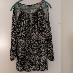 Cupio Leopard Blouse, keyhole front w/decorative metal trim - Size 14 -  $8